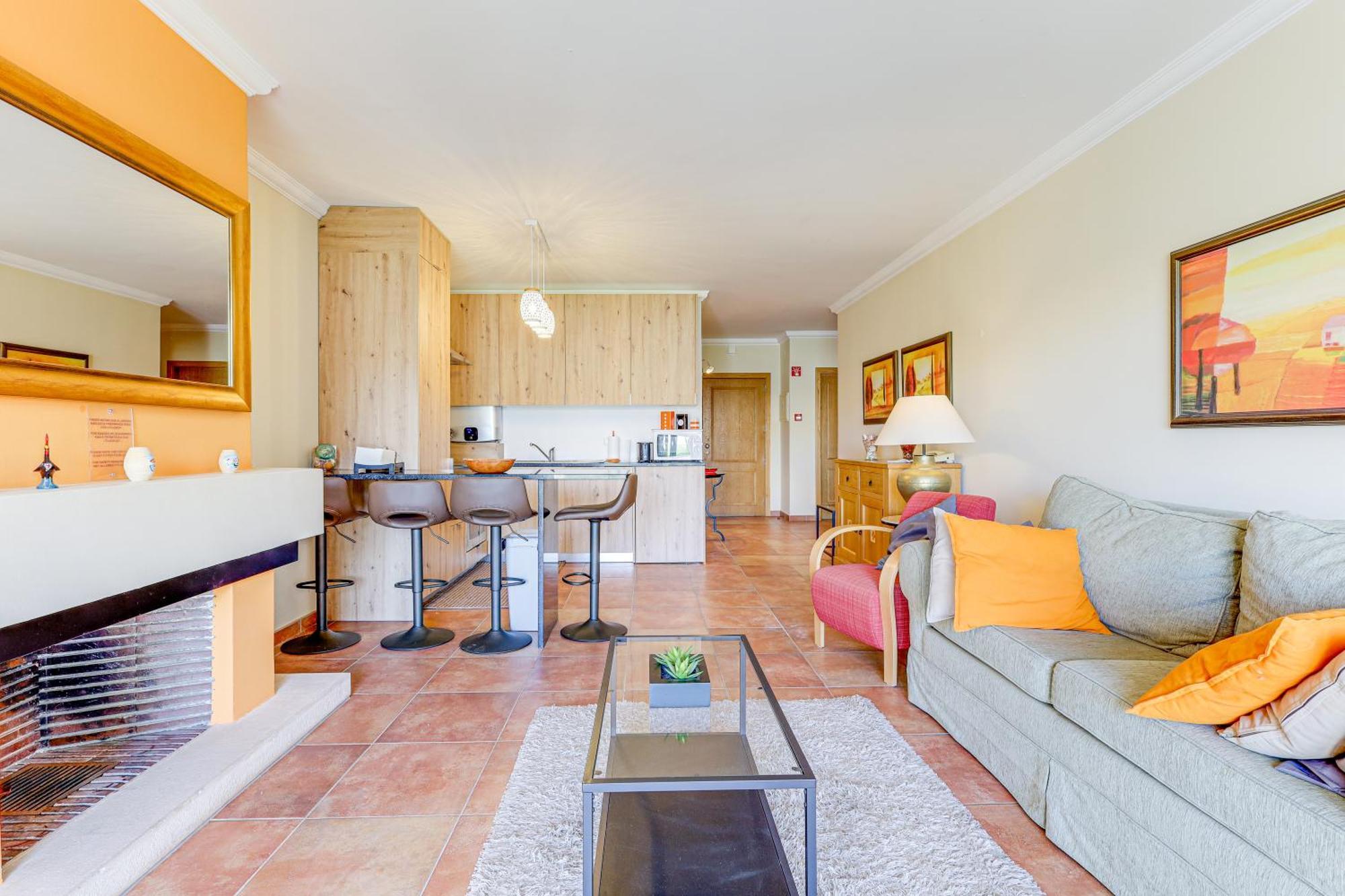 Apartment With 2 Bedrooms, 2M To The Beach Armação de Pêra Zewnętrze zdjęcie