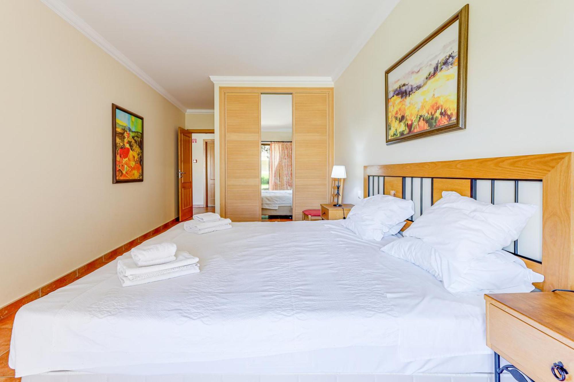 Apartment With 2 Bedrooms, 2M To The Beach Armação de Pêra Zewnętrze zdjęcie
